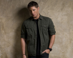 Картинка мужчины jensen ackles