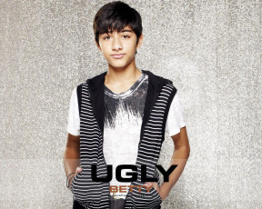 Картинка кино фильмы ugly betty