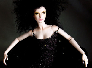 Картинка разное игрушки кукла платье руки