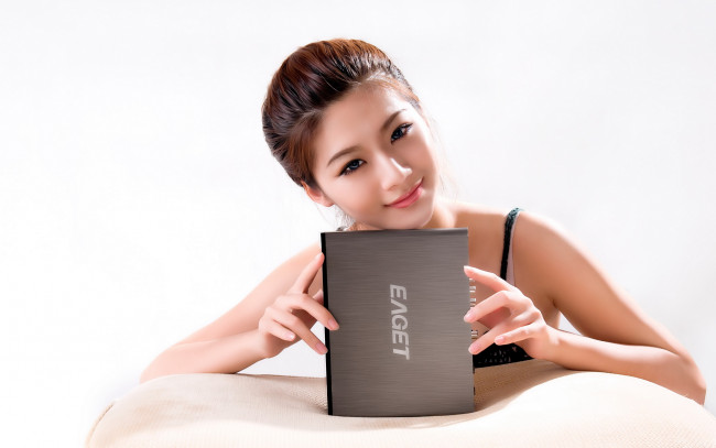 Обои картинки фото бренды, eaget, hd, player, девушка, азиатка