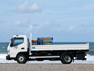 обоя автомобили, mitsubishi, fg7, 9c18, canter, fuso, 2011