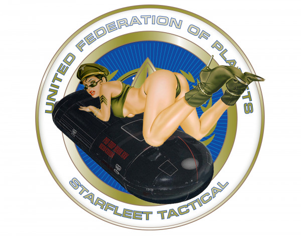 Обои картинки фото рисованное, комиксы, девушка, фон, взгляд, фуражка