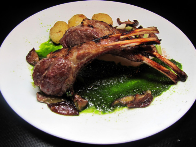 Обои картинки фото еда, мясные блюда, гарнир, мясо