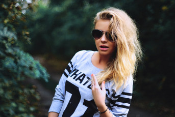 Картинка девушки наталья+красавина+ nata+lee блондинка очки