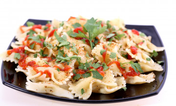 Картинка еда макароны +макаронные+блюда бантики паста петрушка