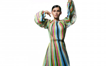 Картинка музыка nelly furtado платье