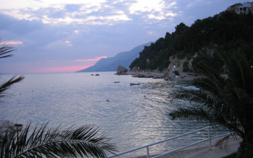 Картинка природа побережье вечер море горы пальмы