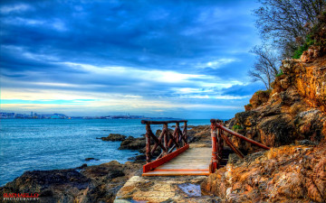 Картинка sea bridge природа побережье скалистый берег море мостик облака