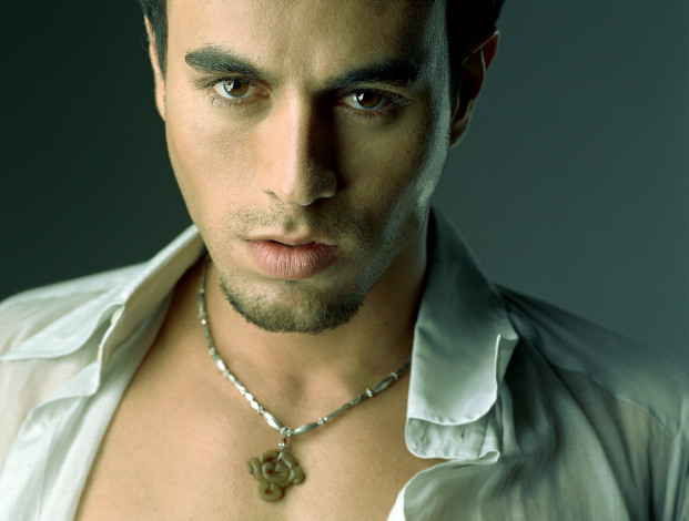 Обои картинки фото enrique, iglesias, музыка, певец, актёр, композитор, музыкальный, продюсер, испания