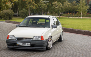 Картинка автомобили opel kadett