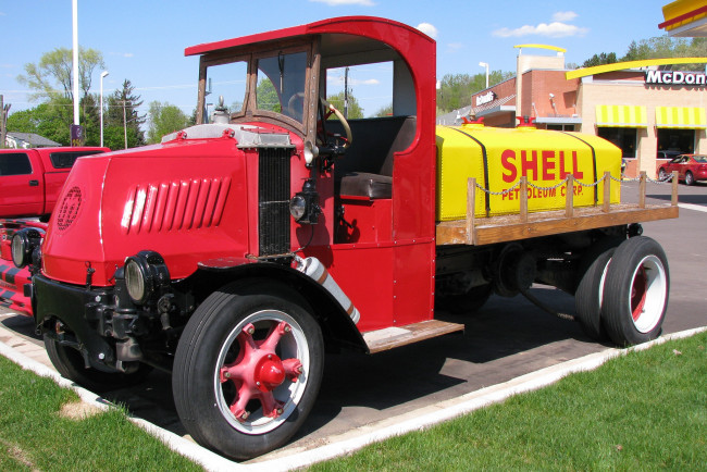 Обои картинки фото mack truck model ac, автомобили, mack, сша, грузовики, тяжелые, inc, trucks