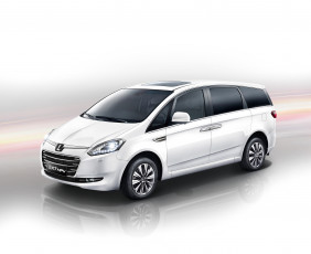 Картинка автомобили luxgen 7 mpv 2016г