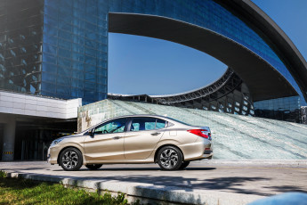 Картинка автомобили honda 2016г crider