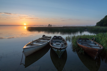 Картинка корабли лодки +шлюпки рассвет