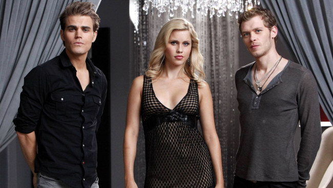 Обои картинки фото кино фильмы, the vampire diaries, вампиры