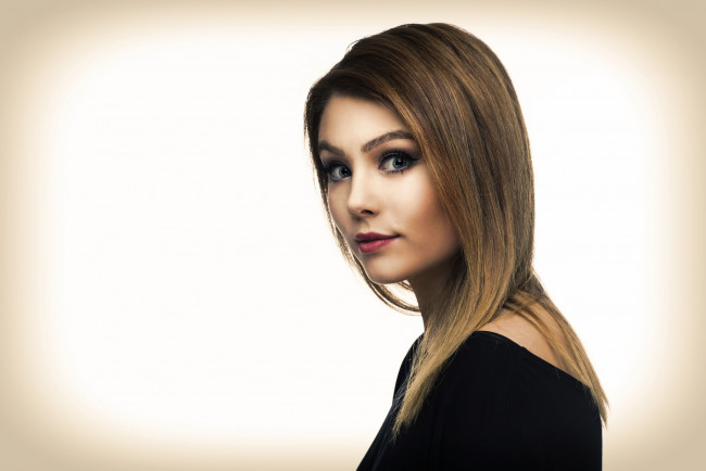 Обои картинки фото девушки, -unsort , лица,  портреты, лицо, взгляд