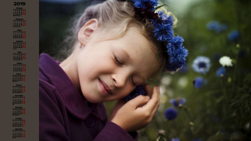 Картинка календари дети девочка венок лицо