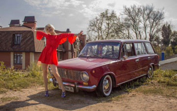 Картинка автомобили -авто+с+девушками lada 2102