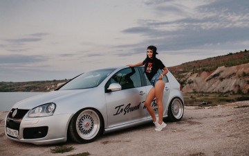 Картинка автомобили -авто+с+девушками volkswagen golf