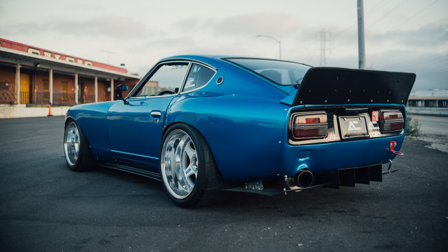 Обои картинки фото автомобили, nissan, datsun, 240z
