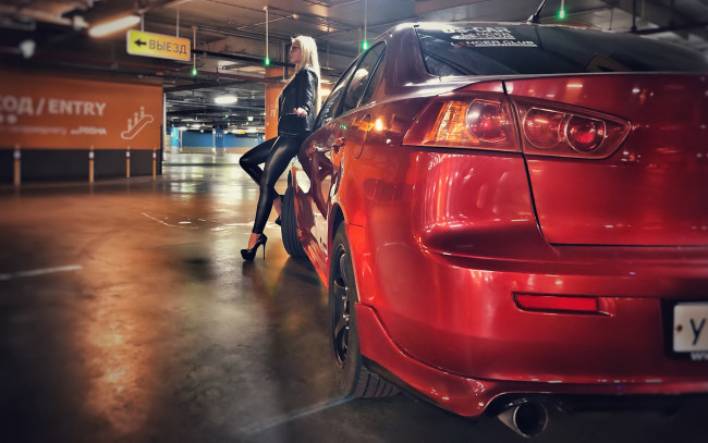 Обои картинки фото автомобили, -авто с девушками, mitsubishi, lancer