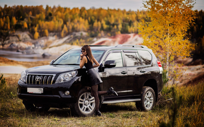 Обои картинки фото автомобили, -авто с девушками, toyota