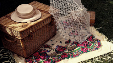 Картинка разное одежда +обувь +текстиль +экипировка сундук шляпа зонт платок