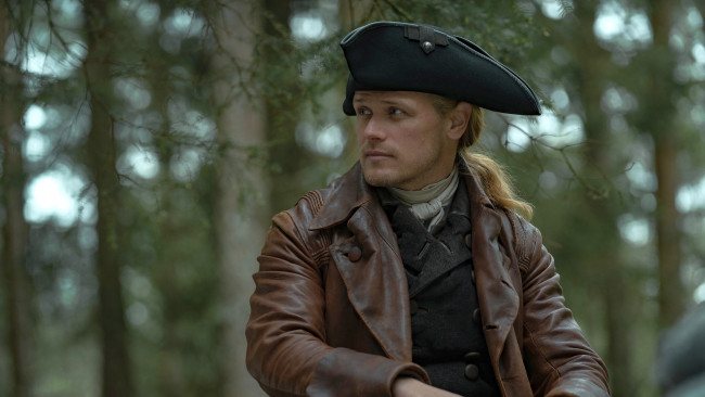 Обои картинки фото outlander , сериал 2014 – , кино фильмы, сериал, jamie, fraser, sam, heughan, outlander, чужестранка, фэнтези, драма, мелодрама