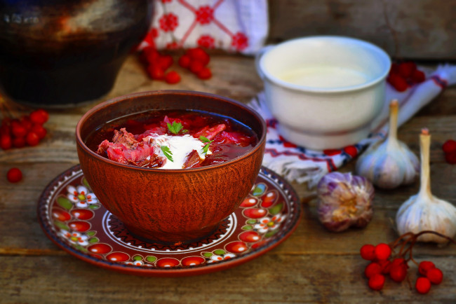 Обои картинки фото еда, первые блюда, борщ, сметана, чеснок