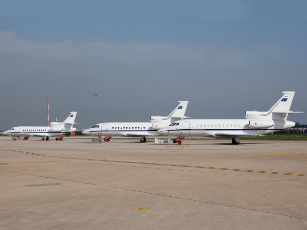 Обои картинки фото авиация, пассажирские, самолёты