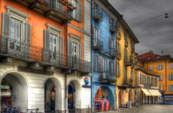 Картинка piazza grande города здания дома локарно швейцария