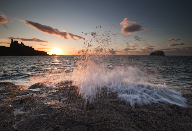 Обои картинки фото edinburgh, шотландия, природа, восходы, закаты, побережье, волны