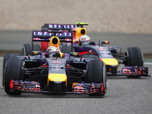 Картинка спорт автоспорт гонка скорость трасса red bull rb10 '2014г