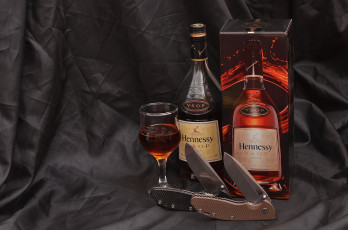 Картинка бренды hennesy бокал ножи