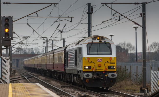 Обои картинки фото техника, поезда, рельсы, локомотив, дорога, железная