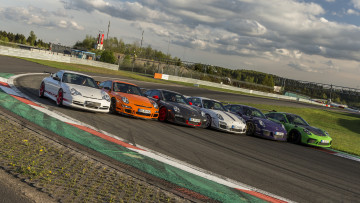 Картинка porsche+911+gt3-rs+generations+2019 автомобили porsche 911 gt3-rs generations 2019