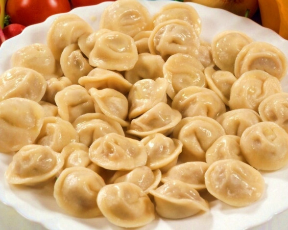 Обои картинки фото еда, пельмени,  манты,  вареники