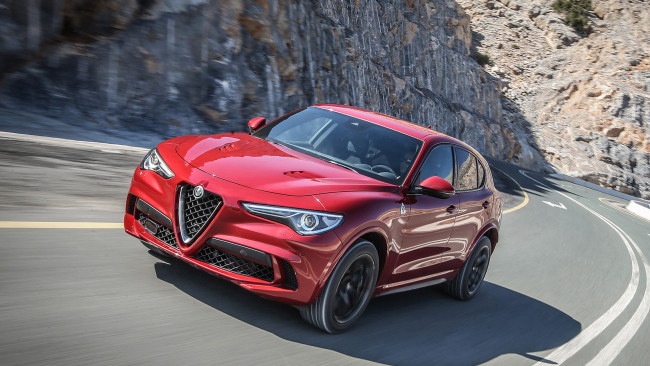 Обои картинки фото alfa romeo stelvio quadrifoglio 2018, автомобили, alfa romeo, red, alfa, romeo, stelvio, 2018, quadrifoglio