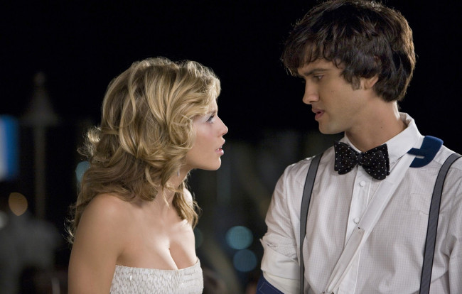 Обои картинки фото кино фильмы, 90210, разговор, беверли, хилз, навид, ширази, наоми