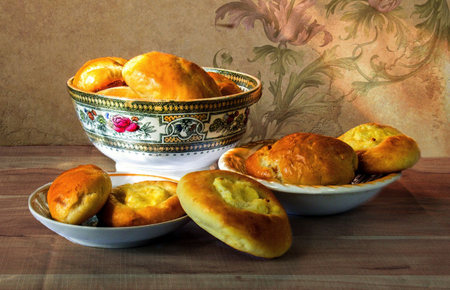 Обои картинки фото еда, хлеб,  выпечка, пирожки