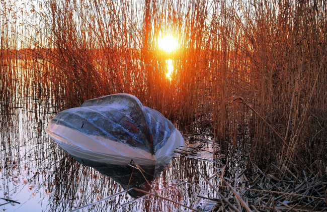 Обои картинки фото корабли, лодки,  шлюпки, закат, лодка, река