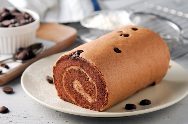 Обои картинки фото еда, пирожные,  кексы,  печенье, шоколад, рулет, лакомство, десерт