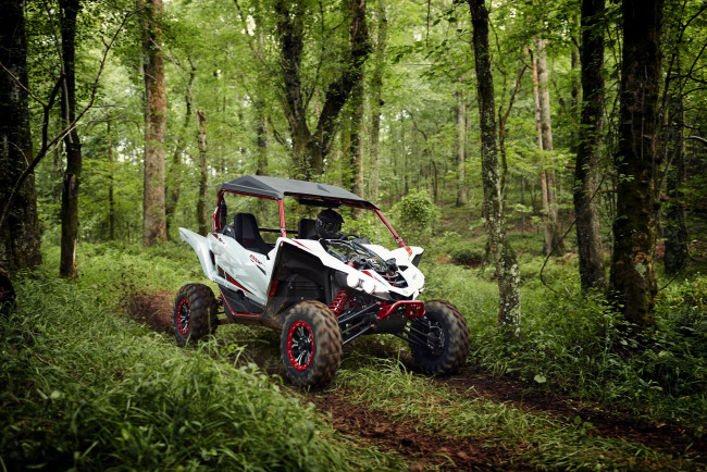 Обои картинки фото мотоциклы, квадроциклы, yamaha