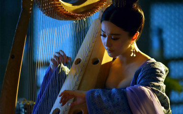 Картинка кино+фильмы lady+of+the+dynasty девушка арфа