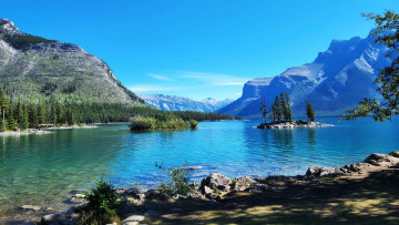 Картинка lake+minnewanka alberta природа реки озера lake minnewanka