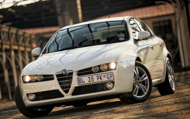 Обои картинки фото автомобили, alfa, romeo, фары