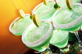 Картинка еда напитки коктейль бокалы лёд лимоны