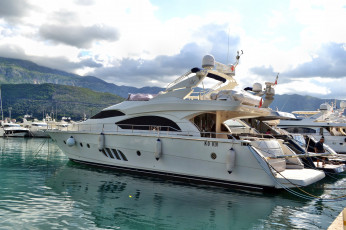 Картинка Черногория будва корабли Яхты порт яхта