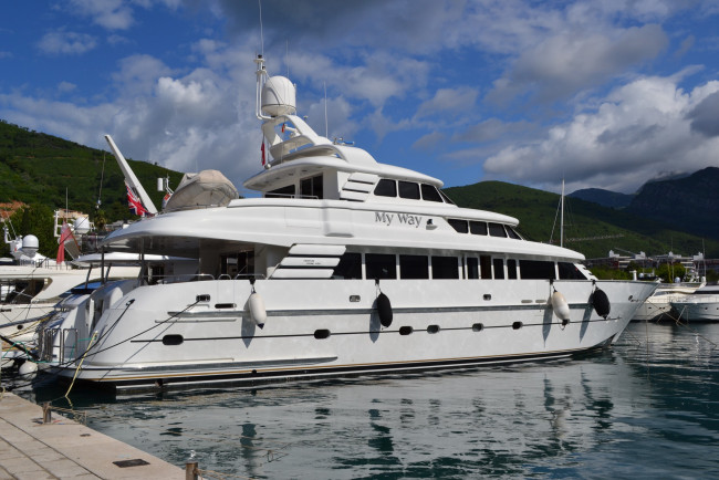 Обои картинки фото Черногория, будва, корабли, Яхты, яхта, порт