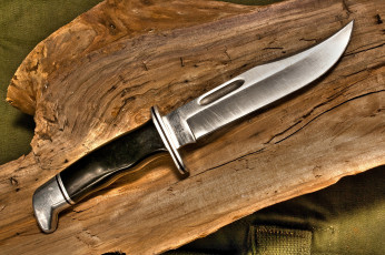 Картинка оружие холодное+оружие нож бревно